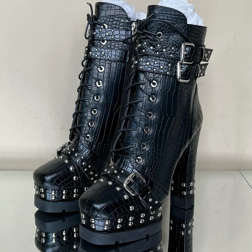Azalea Wang Black Croc Studded Bootie - Picture 2 of 16